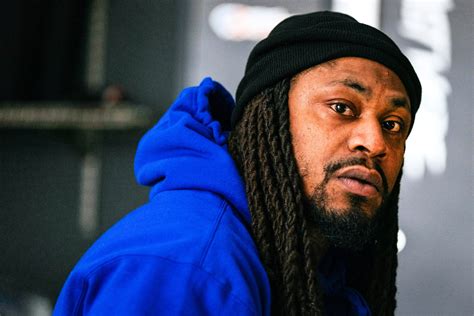 How Marshawn Lynch Became an N.F.L. Mentor - The New York Times