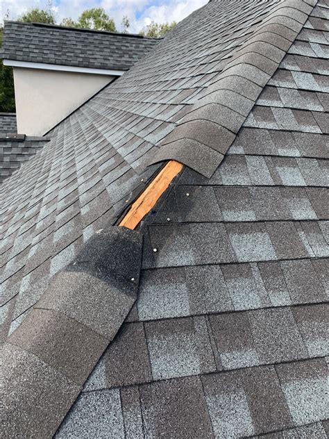 How To Replace Roof Shingles That Are Loose Or Missing - McToolman