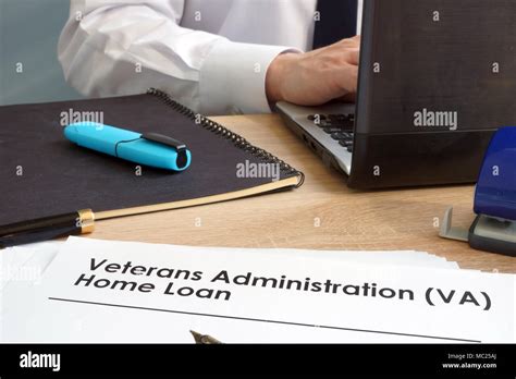 Veterans Administration (VA) Home Loan application form Stock Photo - Alamy