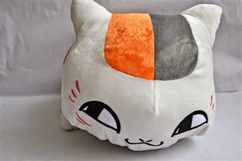 Hanban's Otaku Haven: Nyanko-sensei stuffed plush doll (slanting eye)