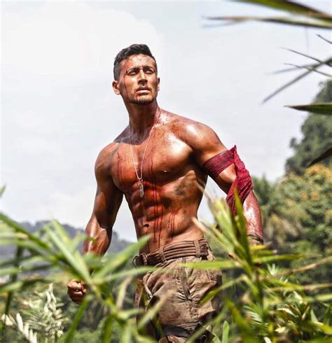 Baaghi 2: Baaghi 2 box office collection day 1: Tiger Shroff, Disha ...