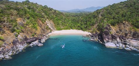 Hidden beaches in Goa - Unexplored beaches in Goa - HolidayMonk ...