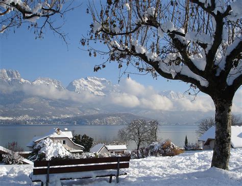 Lake Annecy, France - Tourism Info | Lake annecy, Annecy, Annecy france