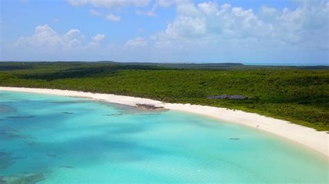 A New Way to Fly to Long Island in The Bahamas