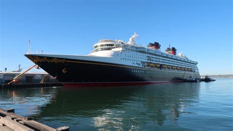 Which is the Best Disney Cruise Ship? - EverythingMouse Guide To Disney