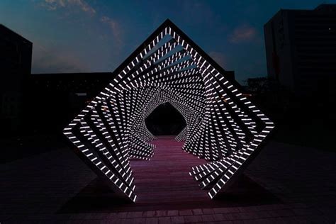 http://theinspirationgrid.com/accumulation-dramatic-led-light-tunnel-by ...