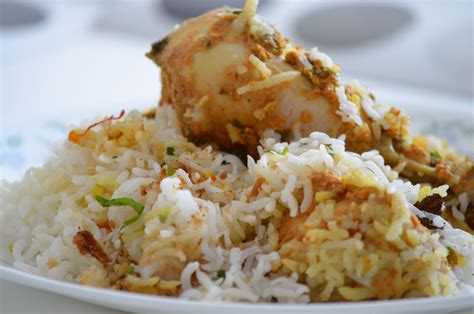 Busy Spoons: Hyderabadi Dum Biryani