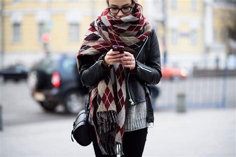 Scarves - Street Style, Winter, Bloggers, Outfit Ideas | Vogue