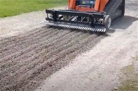 Gravel driveway repair with the SR3 ABI attachment - DC Hauling