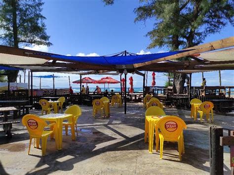 PONTA BEACH BAR, Ponta do Ouro - Restaurant Reviews & Photos - Tripadvisor