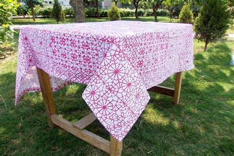 Tablecloth, pink, geometric print - Table Linen Home Linen Home Décor ...