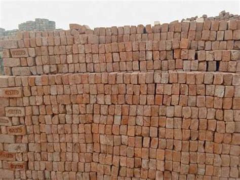 High Strength Fire Resistant Red Clay Bricks For Construction at Best ...