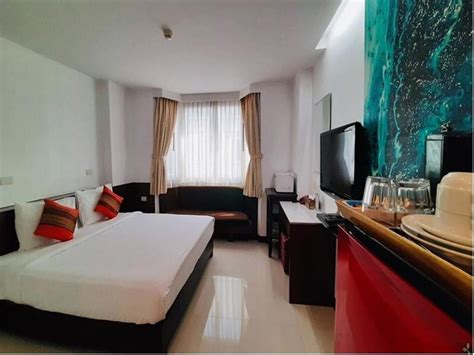 City Plaza Nana Hotel in Bangkok - Room Deals, Photos & Reviews