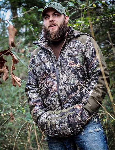 Men's Heated Hunting Jacket with 5200mAh Battery & Detachable Hood | ororo