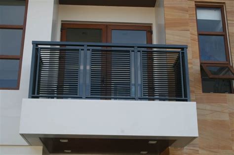 25+ Modern Balcony Railing Design Ideas With Photos