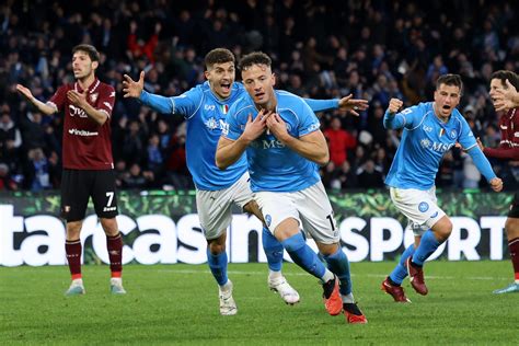 VIDEO Napoli Salernitana 2-1, Serie A: gol e highlights partita