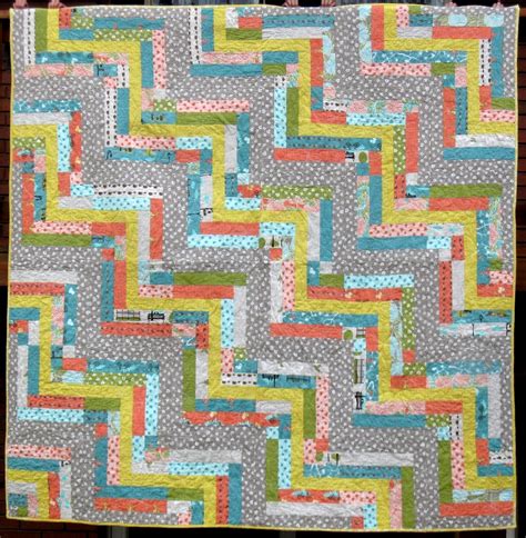 Happy Quilting: Tutorial Throwback Thursday - Twists and Turns