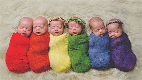 The Waldrop Family Welcomes Their Sextuplets Home From The Hospital ...