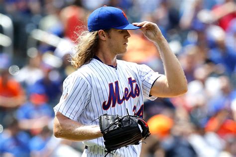 Noah Syndergaard lands on DL with finger injury