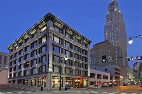 HAMPTON INN KANSAS CITY/DOWNTOWN/FINANCIAL DISTRICT - Updated 2021 ...