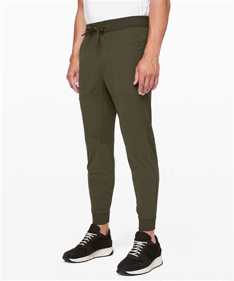 lululemon Men's Abc Jogger 30", Dark Olive, Size L | Jogger shorts ...