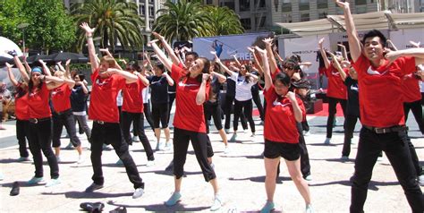 Celebrity Gems Entertainment: Flash Mob at Union Square San Francisco