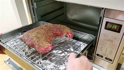 How to Oven Roast a Tri-tip Steak - MEATER Blog