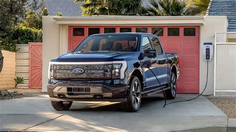 Ford Confirms F-150 Lightning EPA-Estimated Range Figures