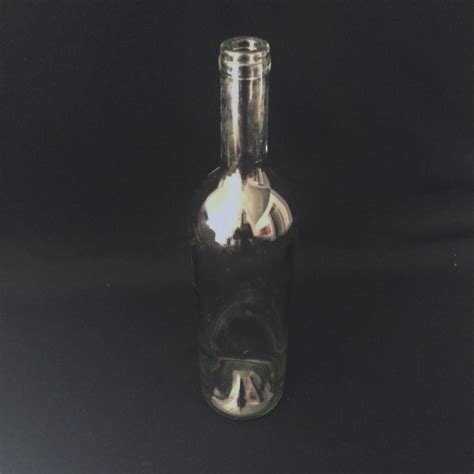 Tall glass bottles (H: 30cm) - A Touch of Eleganz