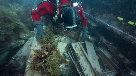 Archaeologists Recovered 275 Artifacts From the Wreck of a 19th-Century ...