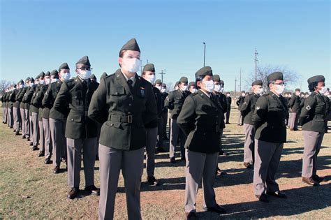 Pics: First basic training class graduates wearing Army Green Service ...