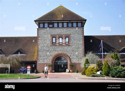 Main entrance and Gallery Restaurant at Denbies Wine Estate, Dorking ...