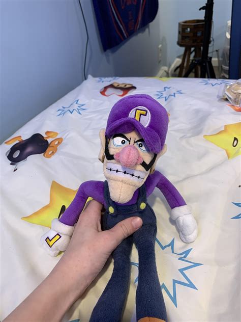 Is this Waluigi Plush official : r/MarioPlush