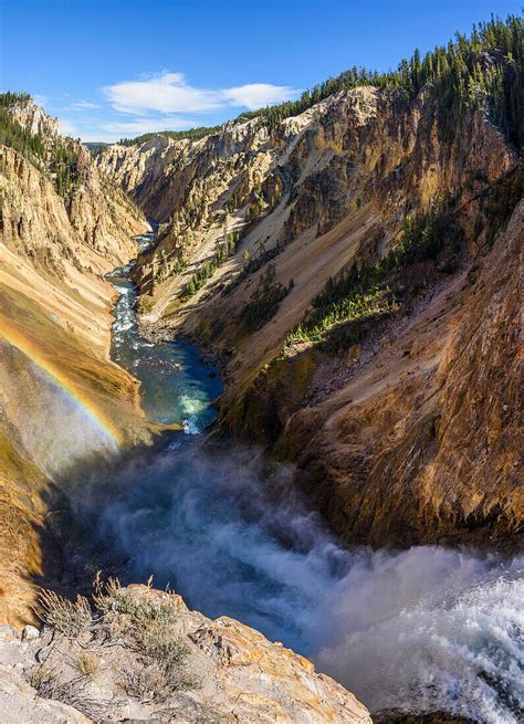 Grand Canyon of the Yellowstone River … – License image – 71078630 ...