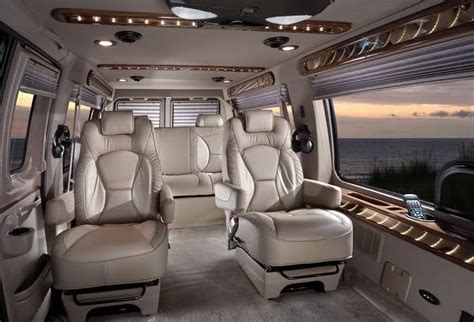 25 Luxury Executive Van Conversion - Vintagetopia | Luxury van, Luxury ...