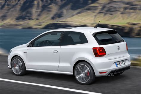 2015 VW Polo GTI Facelift Gets New 190PS 1.8L Turbo and Manual Gearbox ...