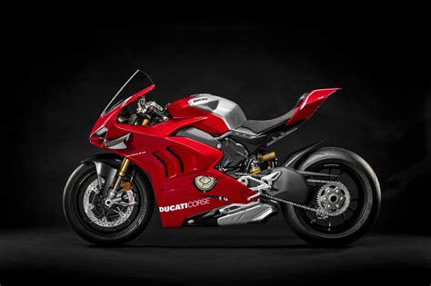 2020 Ducati Panigale V4R Guide • Total Motorcycle