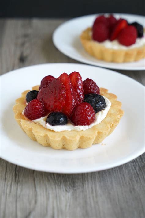 Easy Fruit Tart Recipe | DessArts