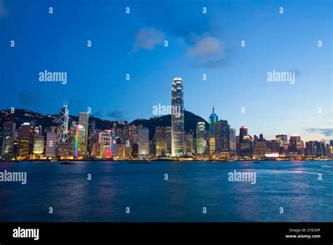 Hong Kong harbour at night Stock Photo - Alamy