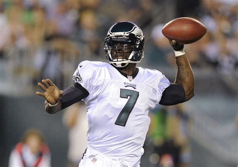 Philadelphia Eagles quarterback Michael Vick celebrates three-year ...