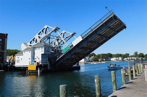 All About the Mystic River Bascule Drawbridge - Kids in Connecticut