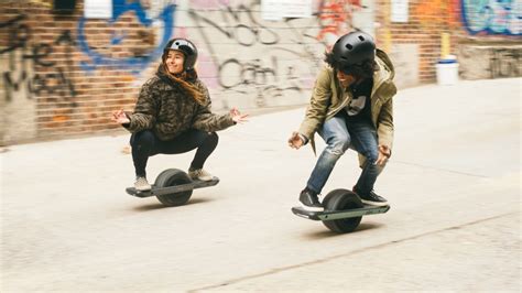 Unveiled: the new Onewheel Pint is smaller, lighter and cheaper | Electrek