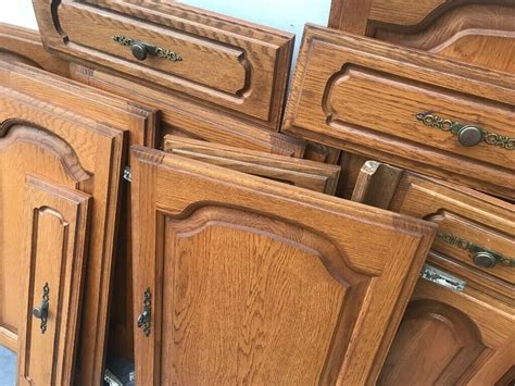 SOLID OAK KITCHEN DOORS IN VERY GOOD CONDITION !! BARGAIN !! | in ...