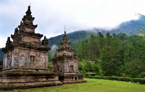 Peninggalan Kerajaan Kutai di Kalimantan Timur Ada Mahkota Raja ...