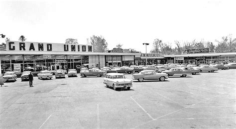 delaware shopping plaza late 1950s/early 1960s delmar alba… | Flickr