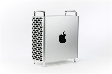 Mac Store UK Mac Pro 7.1 2019 - 3.2GHz 16 Core - 92GB RAM - Radeon Pro ...