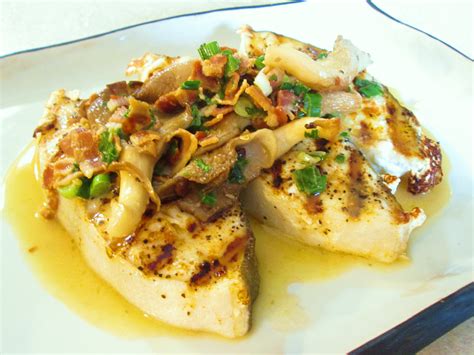 Grilled Halibut Recipe with Garlic Lemon Butter Sauce - Poor Man's ...