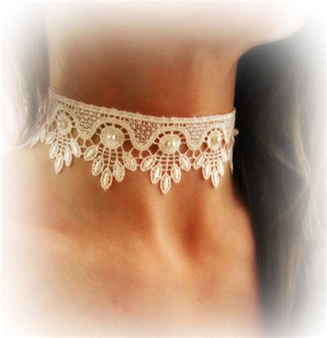 DAANIS: Lace Necklace Wedding Jewelry