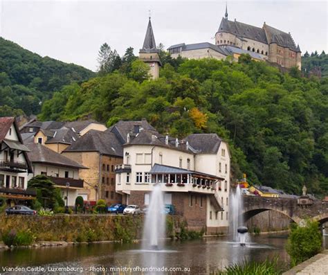 Vianden Castle - west of the Rhine, Luxembourg | Destinos para ...