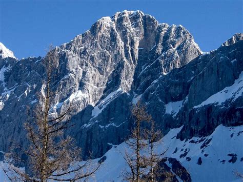 Hoher Dachstein - south wall /Austria/ : Photos, Diagrams & Topos ...